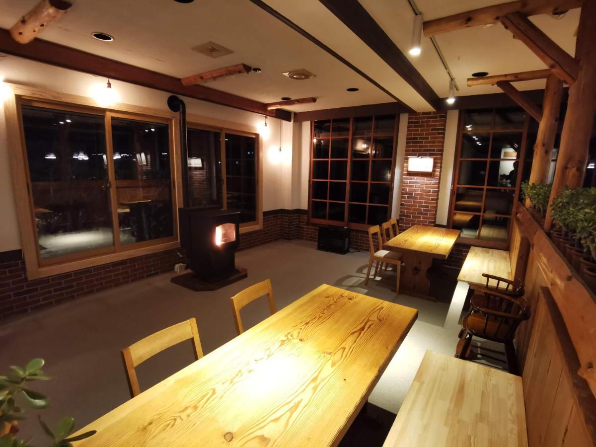 Fujio Pension Madarao Apartment Hotel & Restaurant Iiyama Exterior photo